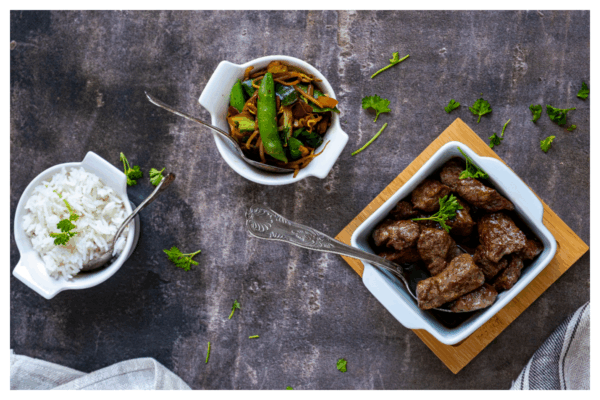 Oosterse roerbak groenten met biefstukpuntjes