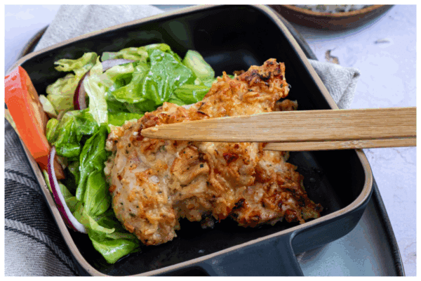 Kipfilet met rijst en gemengde kropsla