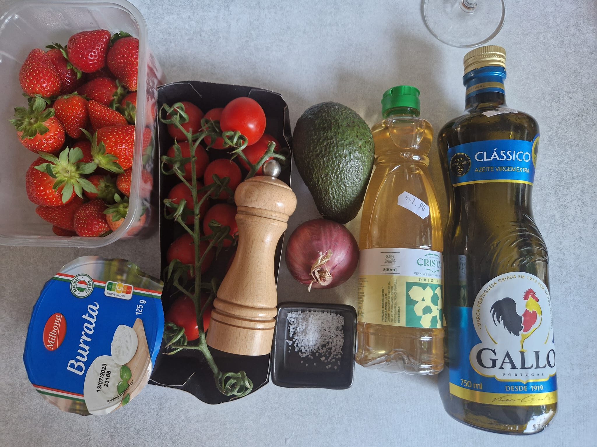 Wat je nodig hebt de beste zomersalade met Burrata voor 2 of 3 personen