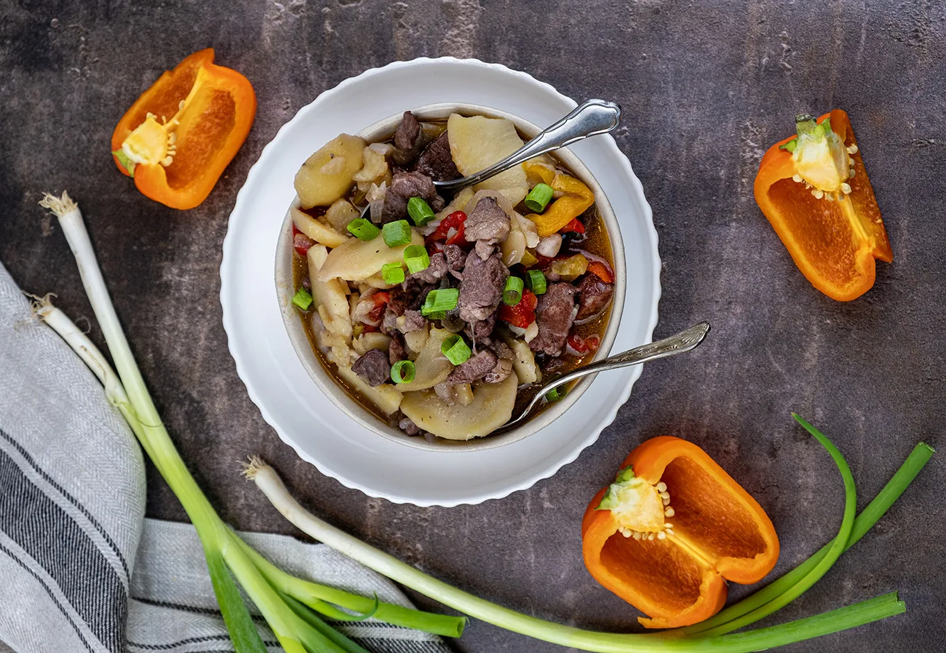 Schouderkarbonade gestoofd in rode wijn