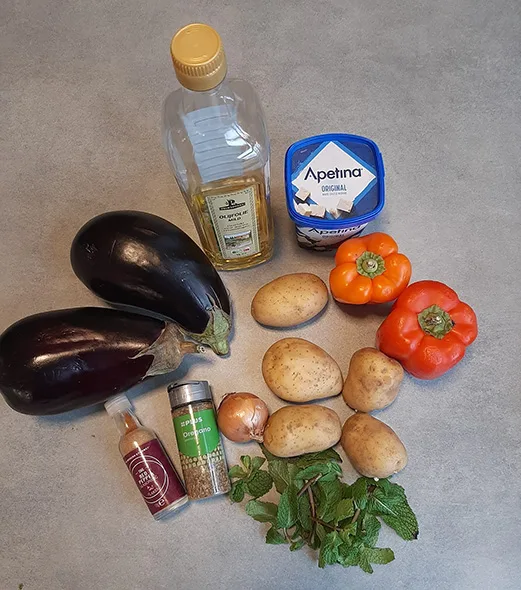 Ingrediënten voor 2 personen: Vegetarische gevulde aubergines