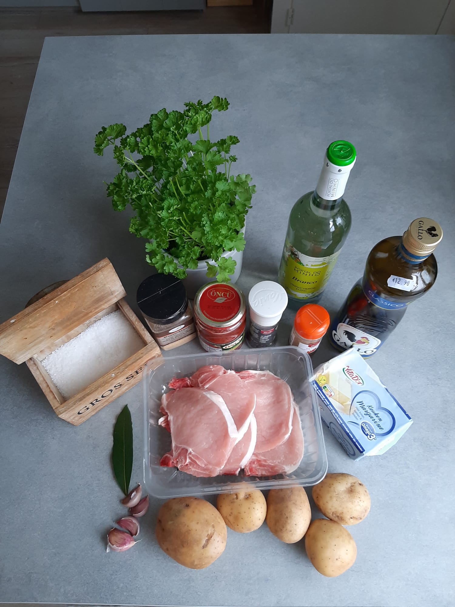 Ingrediënten voor 2 à 3 personen Ribkarbonades uit de oven