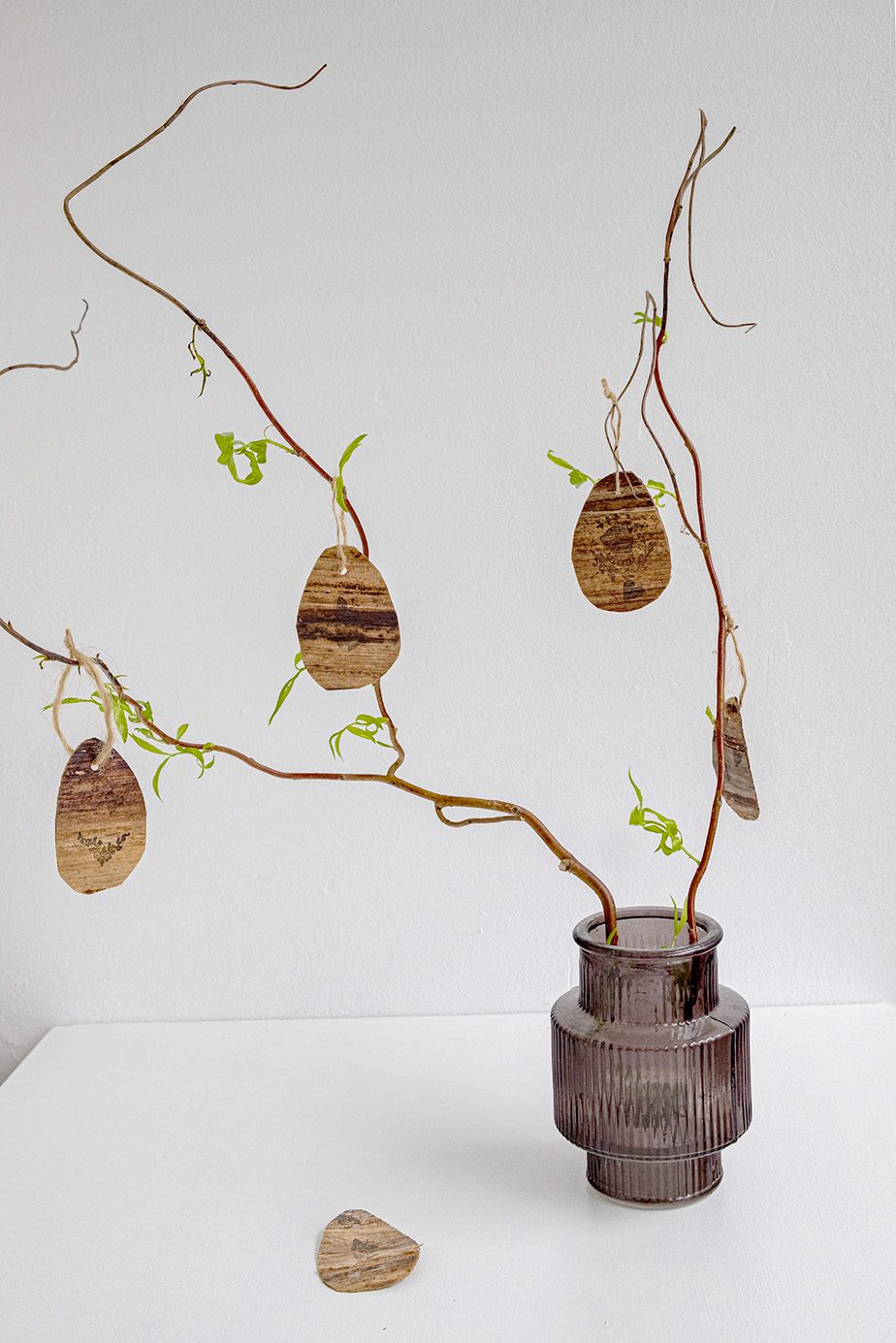 DIY paashangers van berkenschors