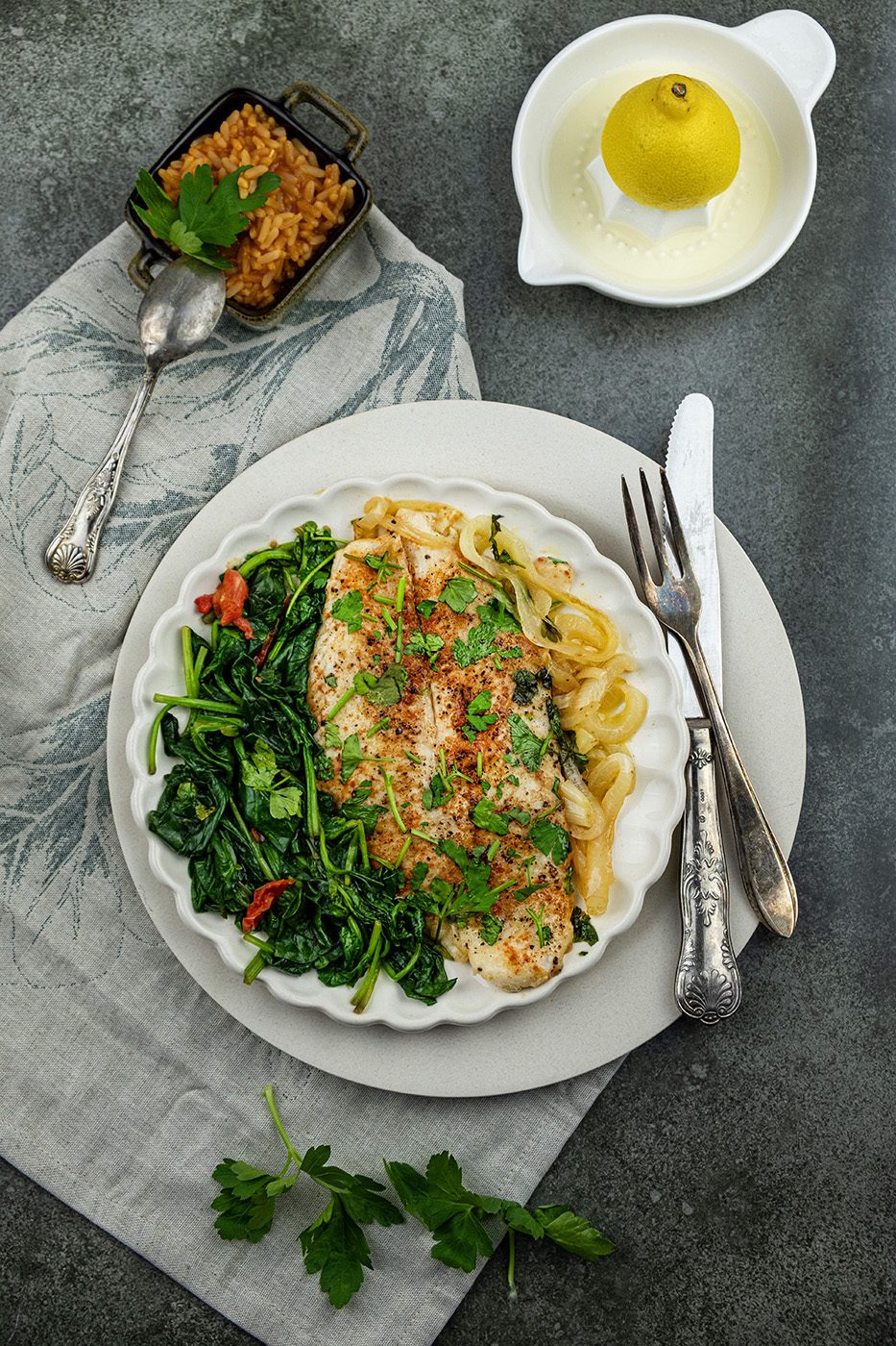 De lekkerste pangasiusfilet met Spaanse saus