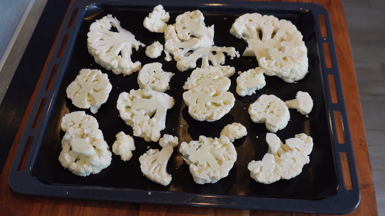 Ingrediënten voor 2 personen Bloemkoolstukjes uit de oven