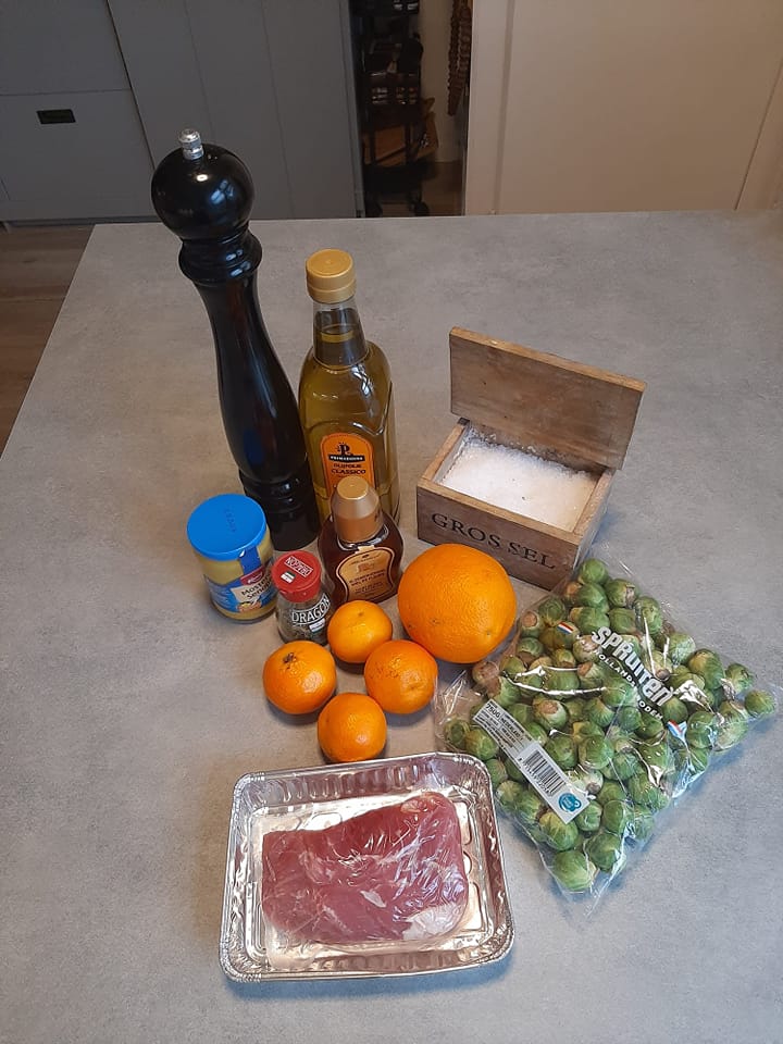 Luxe beenham met sinaasappel honing mosterdsaus