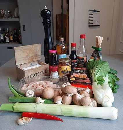 Aan de slag: Kip ketjap met noedels en groente