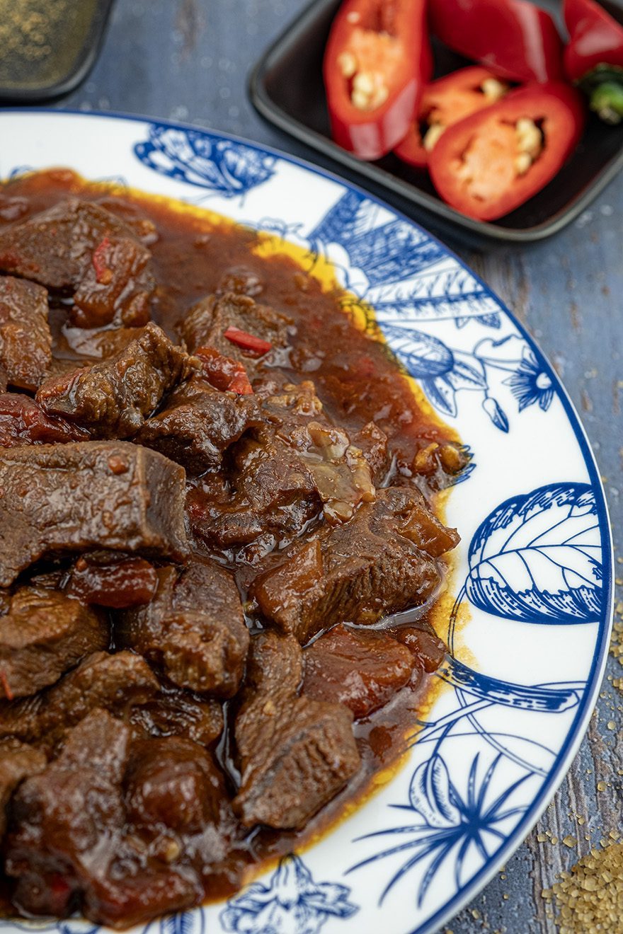 Eenvoudig Surinaams stoofvlees uit de slow cooker