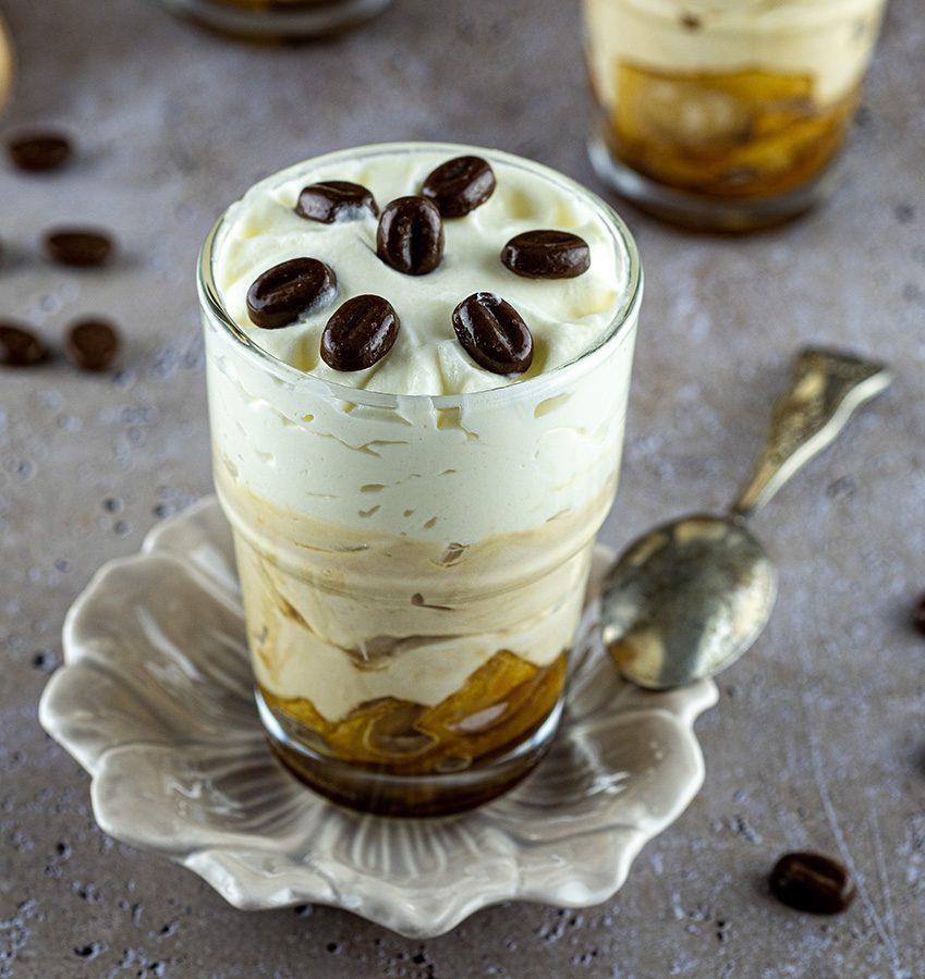 Heerlijk nagerecht met koffie en appel