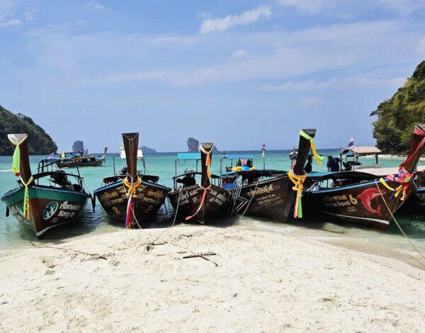 Railay en Ban Ao Nang Geluk op slippers