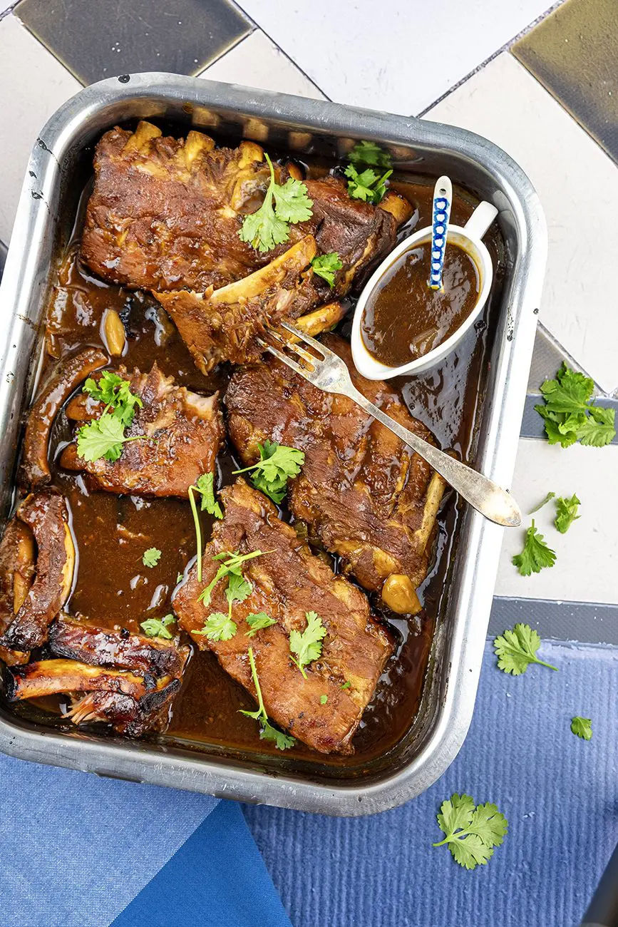 Spareribs smaken overheerlijk uit de slowcooker