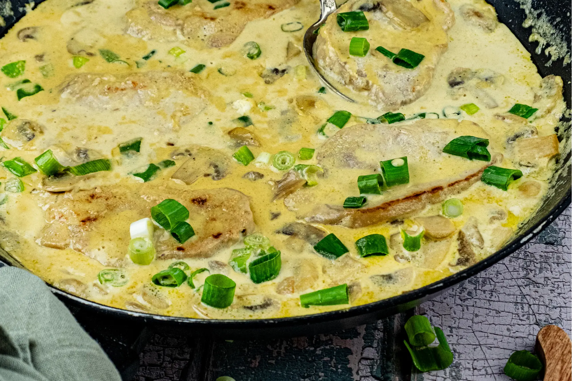 Varkensfiletlapjes met slagroom