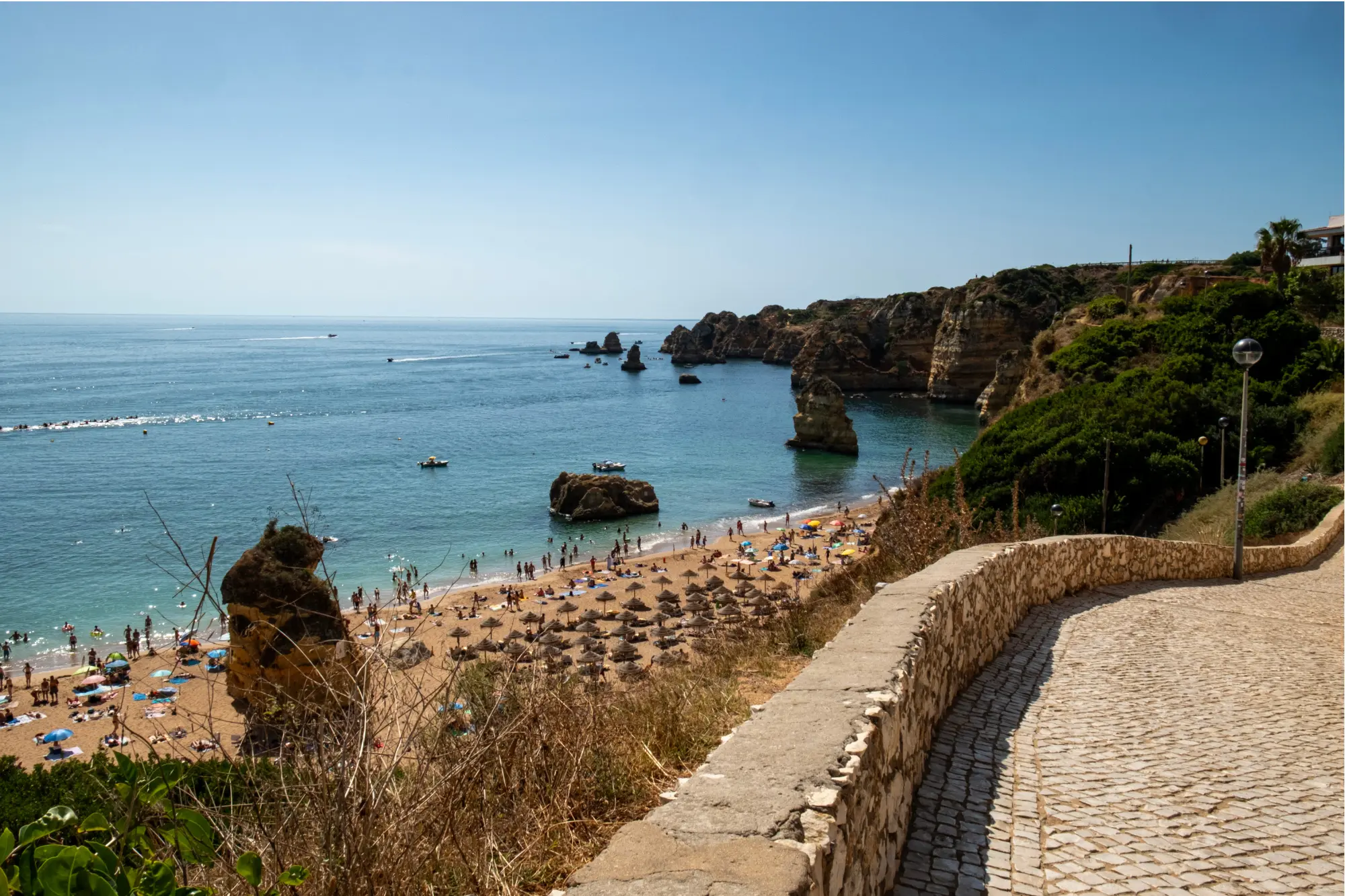 Praia Dona Ana