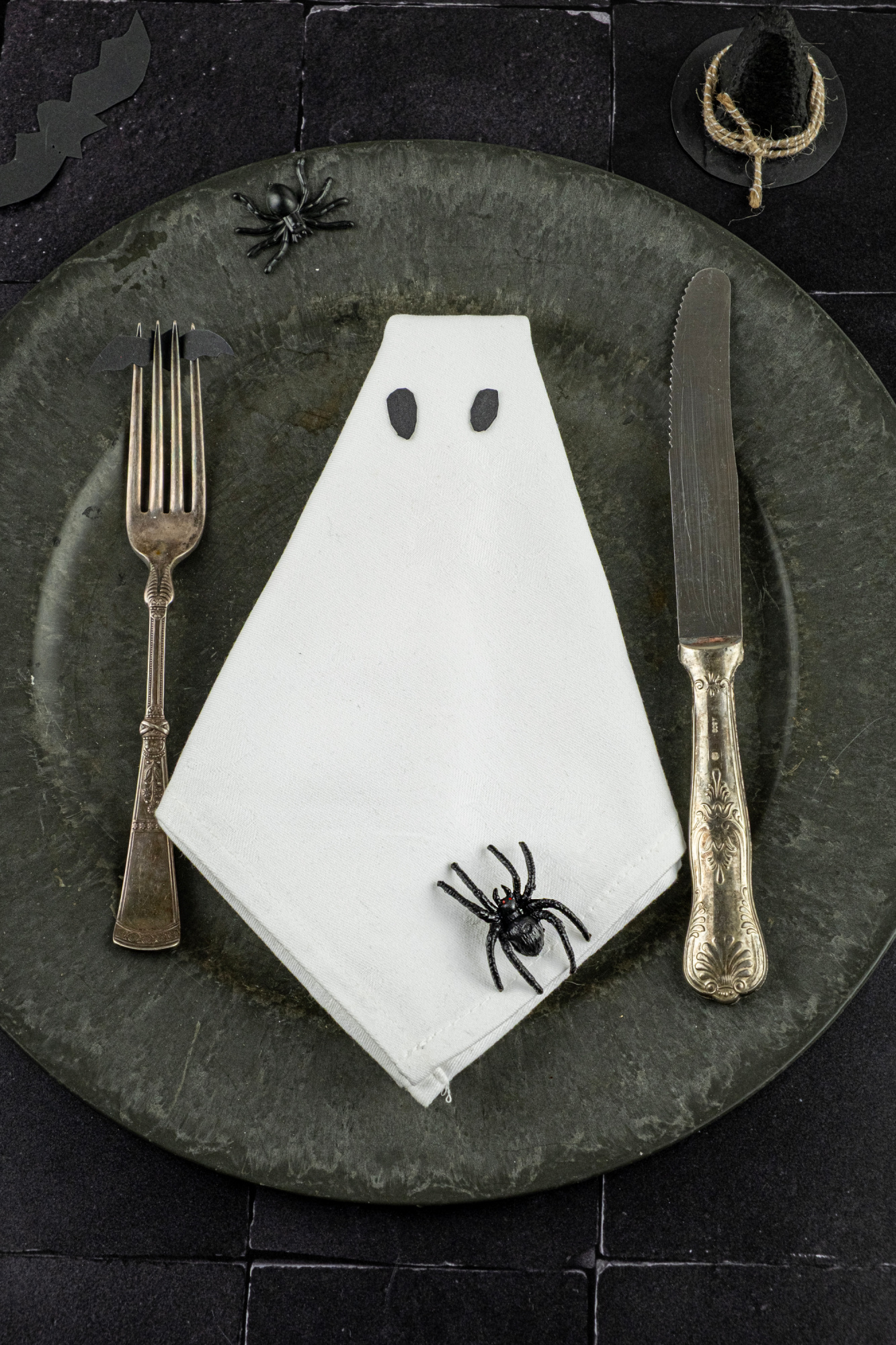 Spookservet vouwen voor Halloween